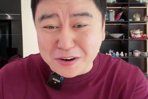 皮蓬前期拉尔萨此前自拍大秀身材，这身段不输卡戴珊啊